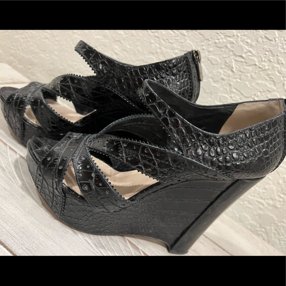 Dior crocodile-embossed leather wedges - Picture 3 of 16
